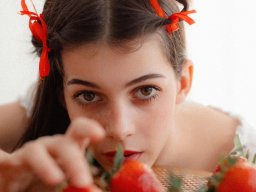 beautiful-students-260924-260924-037