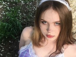 beautiful-students-260924-260924-037