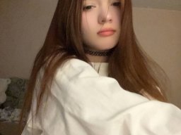 beautiful-students-260924-260924-037