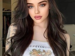 beautiful-students-260924-260924-038