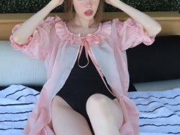 beautiful-students-260924-260924-039