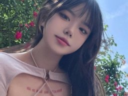 beautiful-students-260924-260924-039