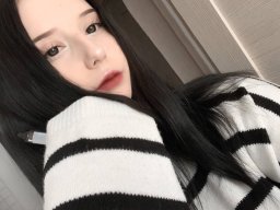 beautiful-students-260924-260924-039