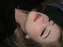 beautiful-students-260924-260924-039