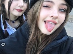 beautiful-students-260924-260924-039
