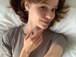 beautiful-students-260924-260924-040