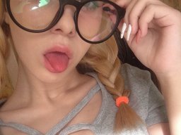 beautiful-students-260924-260924-040