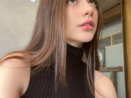 beautiful-students-260924-260924-041