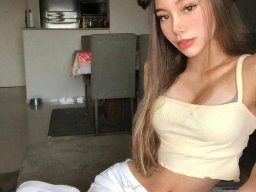 beautiful-students-260924-260924-041
