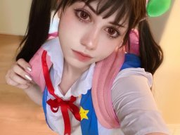 beautiful-students-260924-260924-041