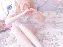 beautiful-students-260924-260924-042