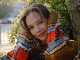 beautiful-students-260924-260924-042
