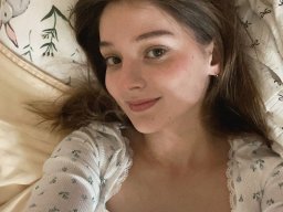 beautiful-students-260924-260924-042