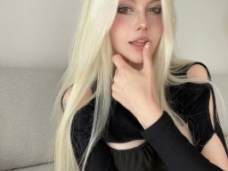 beautiful-students-260924-260924-043