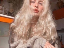 beautiful-students-260924-260924-043