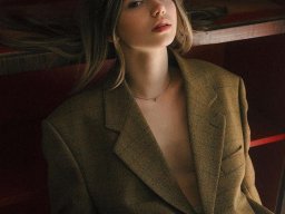 beautiful-students-260924-260924-043