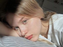 beautiful-students-260924-260924-044