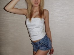 beautiful-students-260924-260924-044