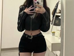beautiful-students-260924-260924-044