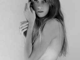 beautiful-students-260924-260924-044