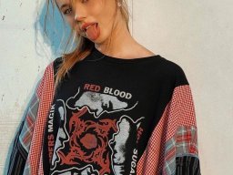 beautiful-students-260924-260924-044