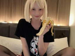 beautiful-students-260924-260924-044