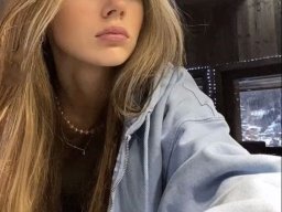 beautiful-students-260924-260924-044