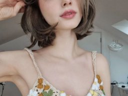 beautiful-students-260924-260924-044