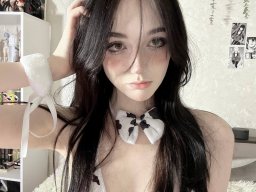 beautiful-students-260924-260924-044