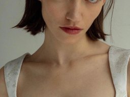 beautiful-students-260924-260924-045