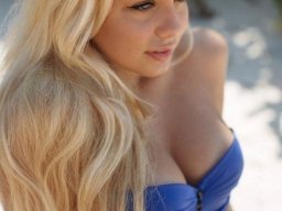 beautiful-students-260924-260924-045