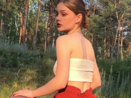 beautiful-students-260924-260924-046