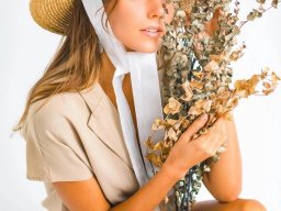 beautiful-students-260924-260924-046