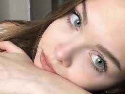 beautiful-students-260924-260924-046