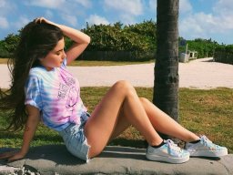 beautiful-students-260924-260924-047