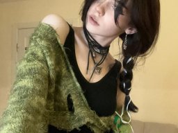 beautiful-students-260924-260924-047