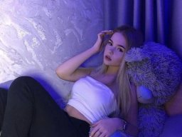 beautiful-students-260924-260924-047