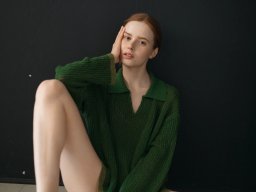 beautiful-students-260924-260924-048