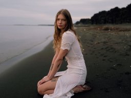 beautiful-students-260924-260924-048