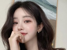 beautiful-students-260924-260924-048