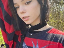 beautiful-students-260924-260924-048