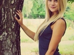 beautiful-students-260924-260924-048