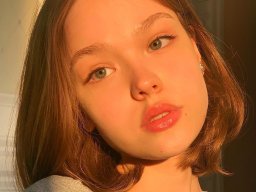 beautiful-students-260924-260924-049