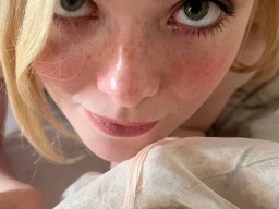 beautiful-students-260924-260924-049