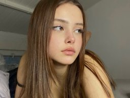 beautiful-students-260924-260924-049
