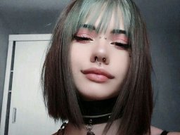 beautiful-students-260924-260924-049