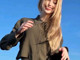 beautiful-students-260924-260924-049