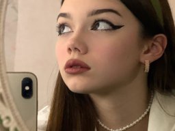beautiful-students-260924-260924-049