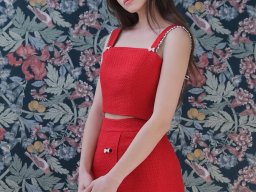 beautiful-students-260924-260924-049