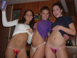 beautiful-students-260924-260924-050